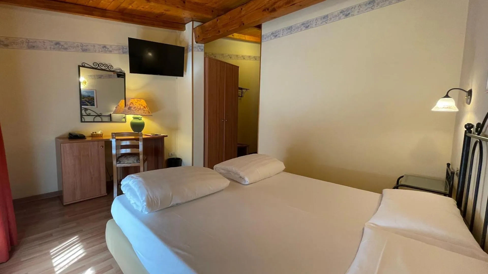 Hotel Rabay Brenzone sul Garda