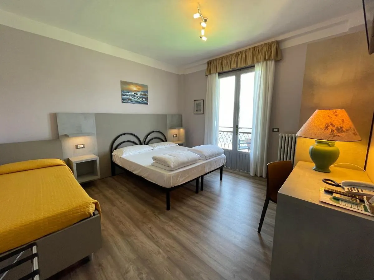 Hotel Rabay Brenzone sul Garda