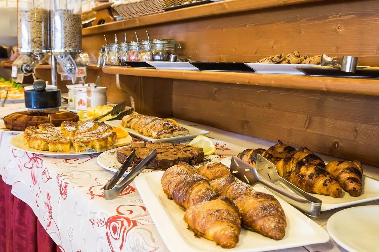 Hotel Rabay Brenzone sul Garda
