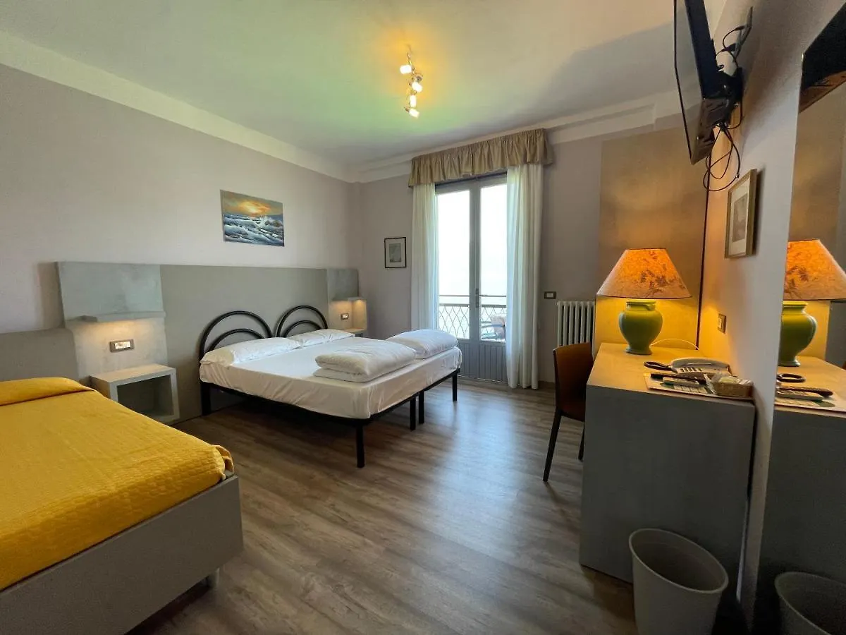 Hotel Rabay Brenzone sul Garda