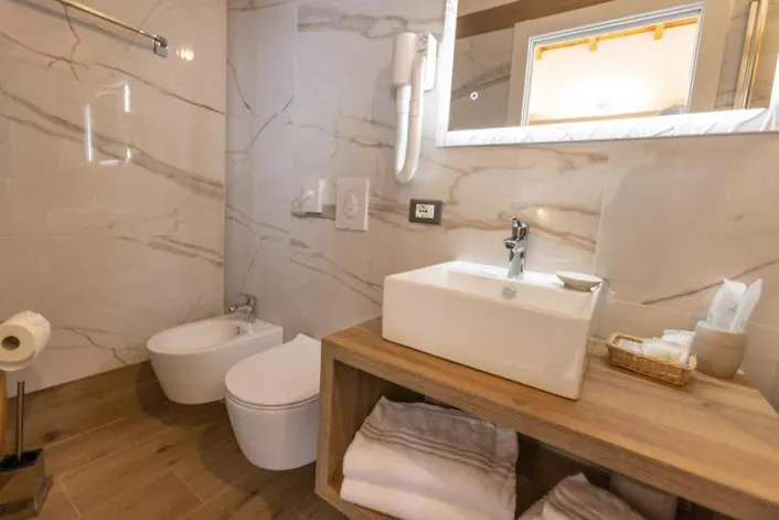 Hotel Rabay Brenzone sul Garda