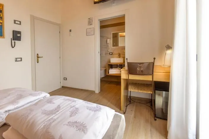 Hotel Rabay Brenzone Italie